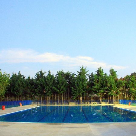 Camping Sierra De Las Nieves Yunquera Eksteriør billede